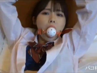 【精品推荐】WENSE摄影很有肉感的模特妹子鱼鱼内裤里塞个遥控跳弹到宜家极限露出自慰